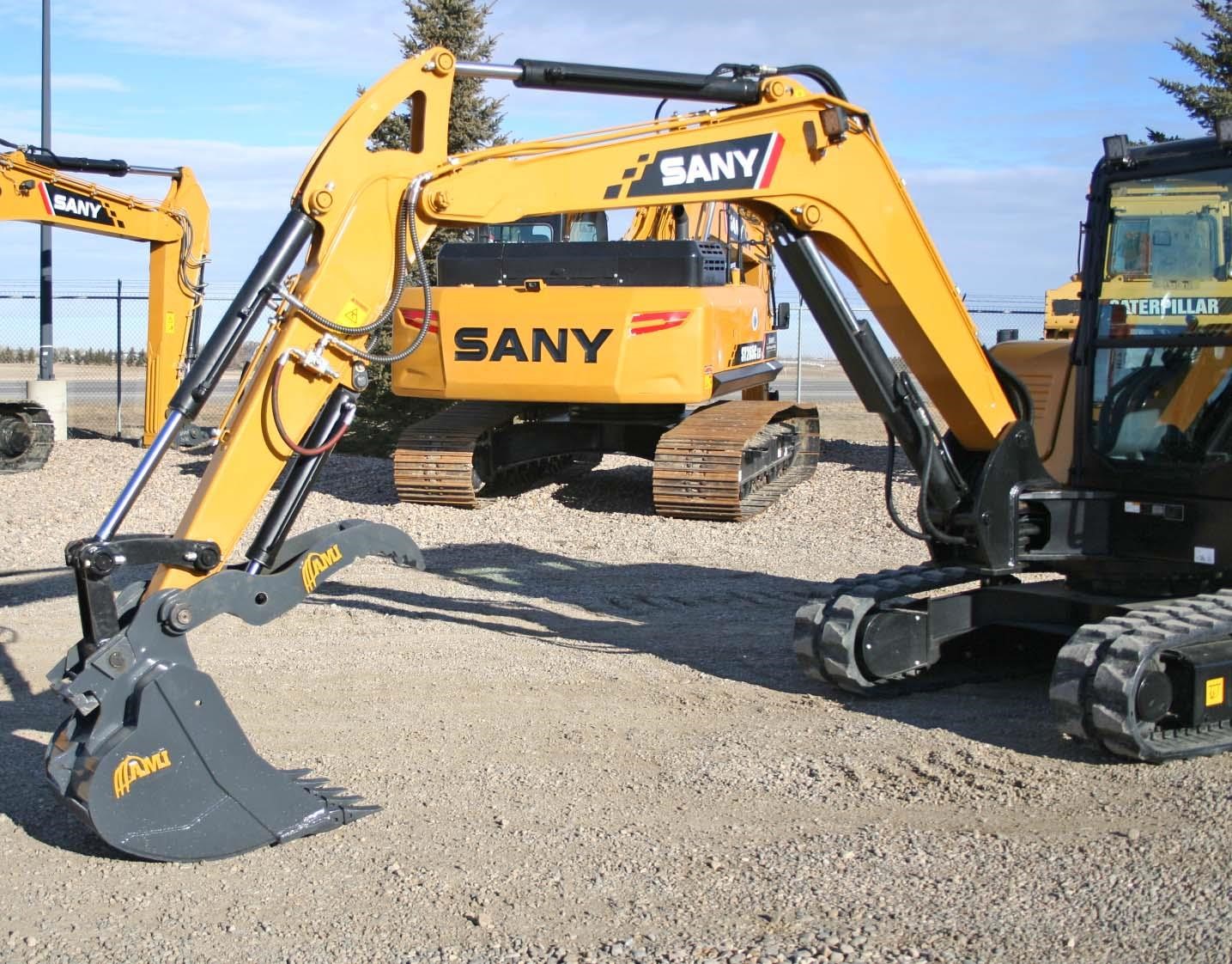 فروش مینی بیل مکانیکی ایران سانی | مدل 2025 باقیمت مناسب - Image 3