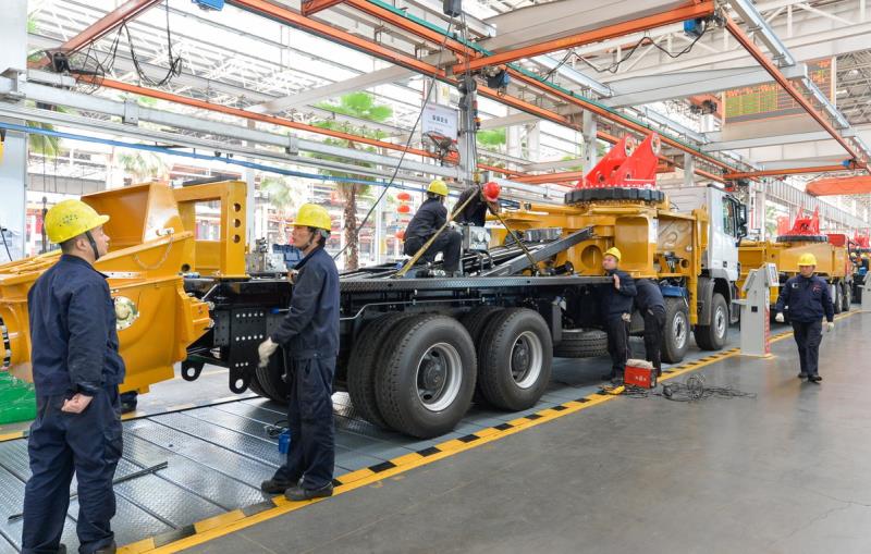 بیل مکانیکی سانی ساخت کجاست