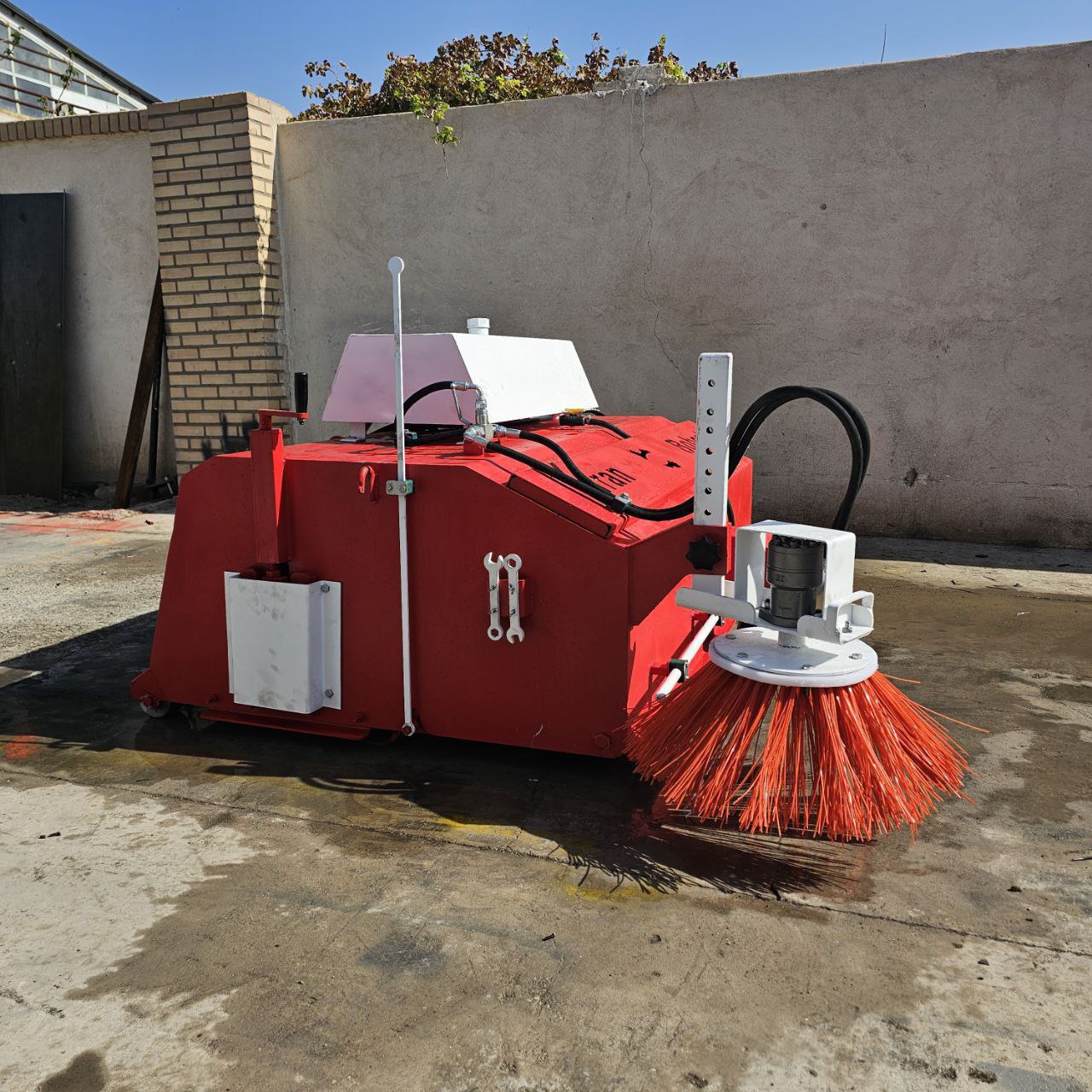 جارو بابکت مکانیکی